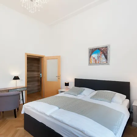 Slovansky Dum Boutique Apartmán *