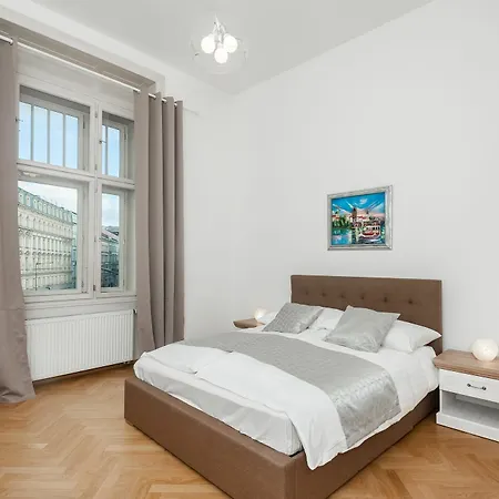 Slovansky Dum Boutique Apartmán *
